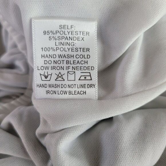 Blue Blush Shorts Romper M Gray Snake Print Keyhole Open Back Sleeveless Baddie - Picture 13 of 13